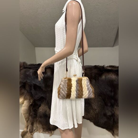 Colorblock Handmade Real Mink Fur Kisslock Clutch/Wristlet/Crossbody - Picture 12 of 15